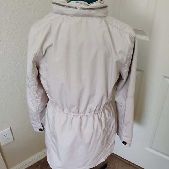 Bass Size Medium Windbreaker Rain Jacket Pale Pink - Picture 3 of 11